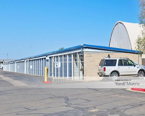 Source URL: https://cdnsc.rentcafe.com/dmslivecafe/3/1059615/1059615-1-2.jpg?width=-1&height=385&quality=80