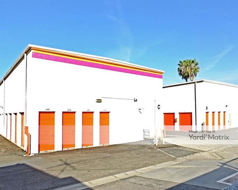 Source URL: https://cdnsc.rentcafe.com/dmslivecafe/3/1059653/1059653-1-4.jpg?width=-1&height=385&quality=80