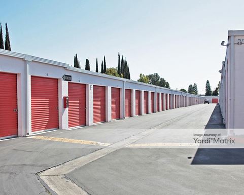 Source URL: https://cdnsc.rentcafe.com/dmslivecafe/3/1059661/1059661-1-4.jpg?width=-1&height=385&quality=80