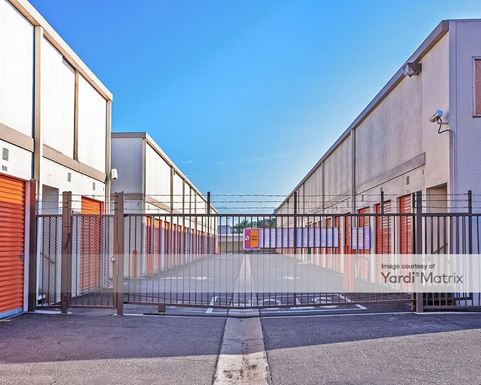 Source URL: https://cdnsc.rentcafe.com/dmslivecafe/3/1059719/1059719-1-3.jpg?width=-1&height=385&quality=80