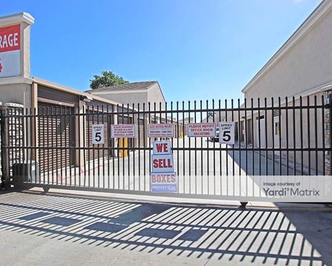 Source URL: https://cdnsc.rentcafe.com/dmslivecafe/3/1059721/1059721-1-4.jpg?width=-1&height=385&quality=80