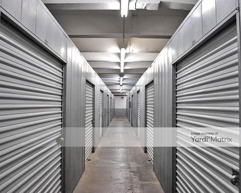 Source URL: https://cdnsc.rentcafe.com/dmslivecafe/3/1059730/1059730-1-3.jpg?width=-1&height=385&quality=80