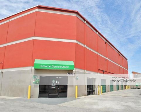 Source URL: https://cdnsc.rentcafe.com/dmslivecafe/3/1059737/1059737-1-3.jpg?width=-1&height=385&quality=80