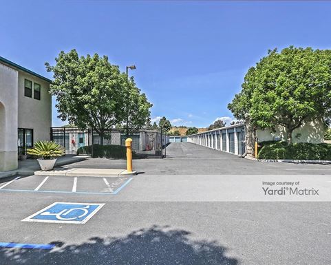 Source URL: https://cdnsc.rentcafe.com/dmslivecafe/3/1059761/1059761-1-2.jpg?width=-1&height=385&quality=80