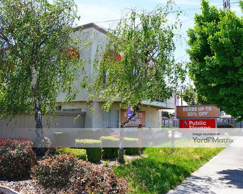 Source URL: https://cdnsc.rentcafe.com/dmslivecafe/3/1059771/1059771-1-3.jpg?width=-1&height=385&quality=80