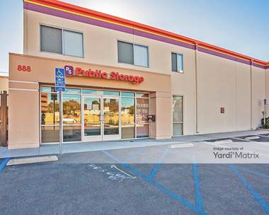 Storage Units for Rent available at 888 South Fair Oaks Avenue, Pasadena, CA 91105