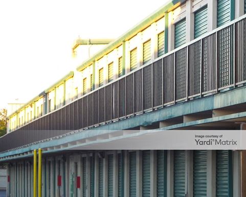 Source URL: https://cdnsc.rentcafe.com/dmslivecafe/3/1059824/1059824-1-4.jpg?width=-1&height=385&quality=80