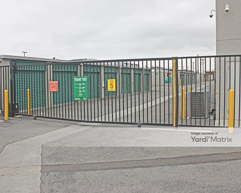 Source URL: https://cdnsc.rentcafe.com/dmslivecafe/3/1059827/1059827-1-2.jpg?width=-1&height=385&quality=80