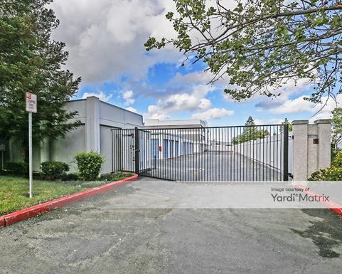 Source URL: https://cdnsc.rentcafe.com/dmslivecafe/3/1059844/1059844-1-4.jpg?width=-1&height=385&quality=80