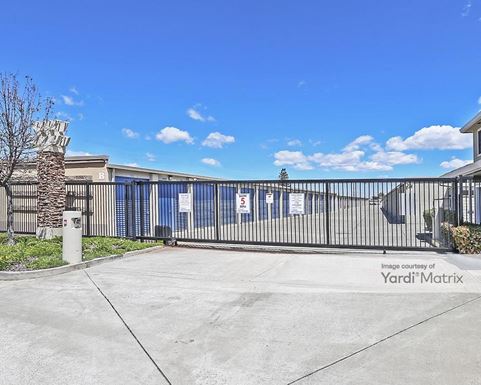 Source URL: https://cdnsc.rentcafe.com/dmslivecafe/3/1059846/1059846-1-3.jpg?width=-1&height=385&quality=80