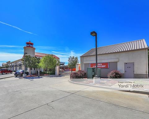 Source URL: https://cdnsc.rentcafe.com/dmslivecafe/3/1059861/1059861-1-3.jpg?width=-1&height=385&quality=80