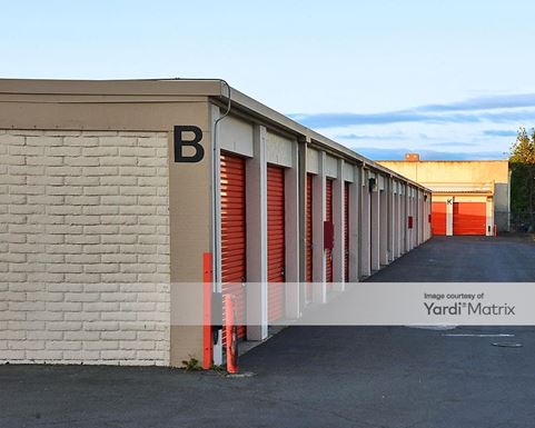 Source URL: https://cdnsc.rentcafe.com/dmslivecafe/3/1059865/1059865-1-3.jpg?width=-1&height=385&quality=80