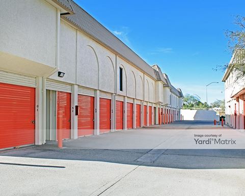 Source URL: https://cdnsc.rentcafe.com/dmslivecafe/3/1059922/1059922-1-2.jpg?width=-1&height=385&quality=80