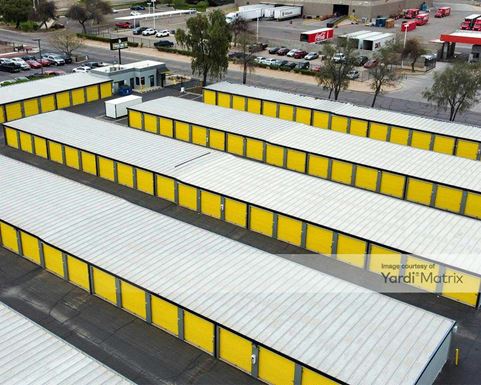 Source URL: https://cdnsc.rentcafe.com/dmslivecafe/3/1059923/1059923-1-4.jpg?width=-1&height=385&quality=80