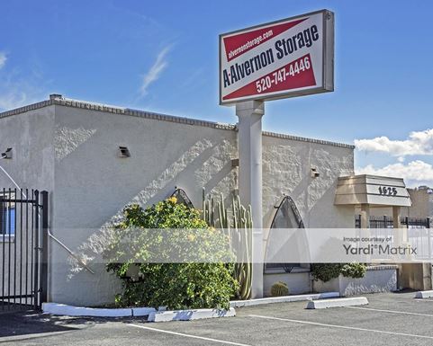 Source URL: https://cdnsc.rentcafe.com/dmslivecafe/3/1059930/1059930-1-4.jpg?width=-1&height=385&quality=80