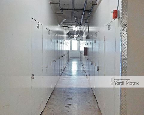 Source URL: https://cdnsc.rentcafe.com/dmslivecafe/3/1059949/1059949-1-4.jpg?width=-1&height=385&quality=80