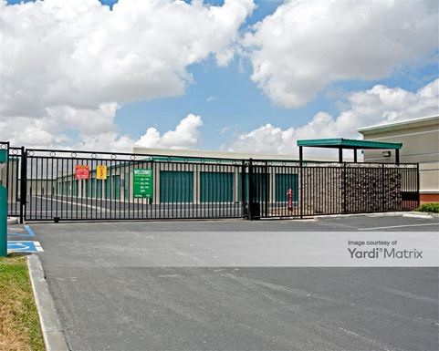 Source URL: https://cdnsc.rentcafe.com/dmslivecafe/3/1059977/1059977-1-3.jpg?width=-1&height=385&quality=80