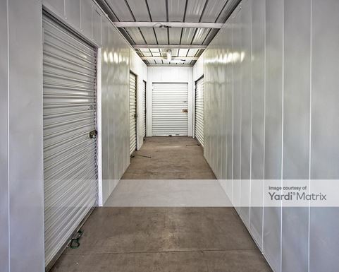 Source URL: https://cdnsc.rentcafe.com/dmslivecafe/3/1059987/1059987-1-4.jpg?width=-1&height=385&quality=80