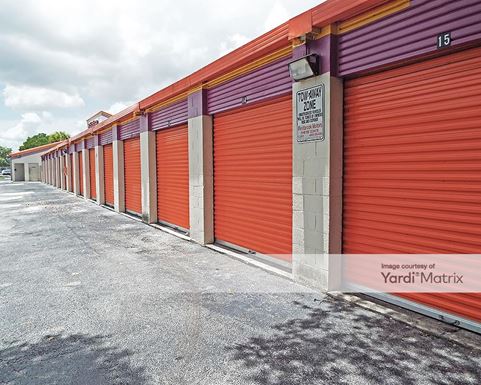 Source URL: https://cdnsc.rentcafe.com/dmslivecafe/3/1060097/1060097-1-5.jpg?width=-1&height=385&quality=80