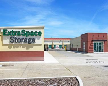 Storage Units for Rent available at 2000 Doolittle Drive, San Leandro, CA 94577