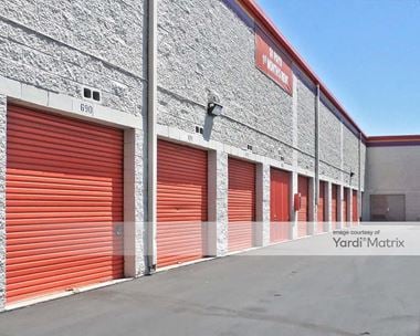 Storage Units for Rent available at 7500 Whitsett Avenue, North Hollywood, CA 91605