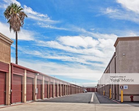 Source URL: https://cdnsc.rentcafe.com/dmslivecafe/3/1060152/1060152-1-4.jpg?width=-1&height=385&quality=80