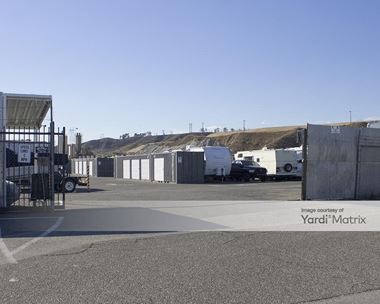 Storage Units for Rent available at 27129 Honby Avenue, Santa Clarita, CA 91351