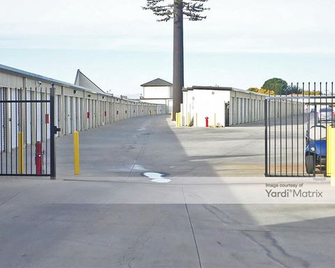 Source URL: https://cdnsc.rentcafe.com/dmslivecafe/3/1060156/1060156-1-5.jpg?width=-1&height=385&quality=80