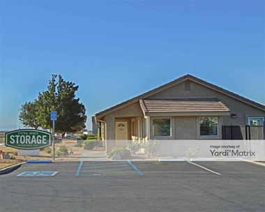 Storage Units for Rent available at 37352 Sierra Hwy, Palmdale, CA 93550