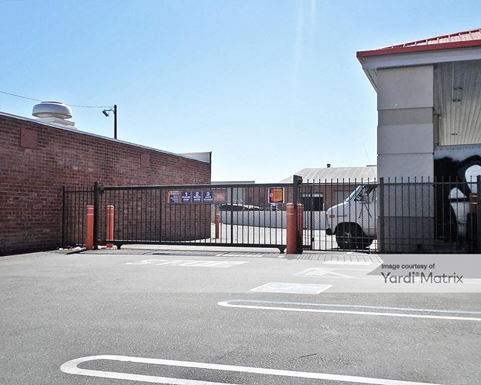 Source URL: https://cdnsc.rentcafe.com/dmslivecafe/3/1060163/1060163-1-2.jpg?width=-1&height=385&quality=80