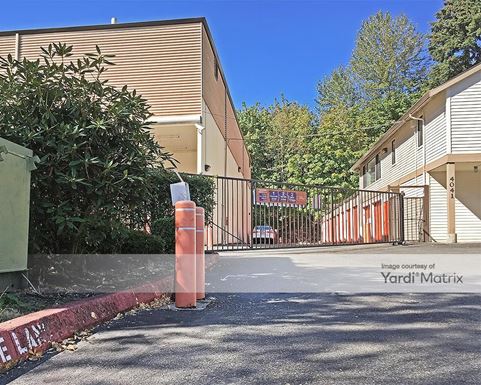 Source URL: https://cdnsc.rentcafe.com/dmslivecafe/3/1060225/1060225-1-4.jpg?width=-1&height=385&quality=80