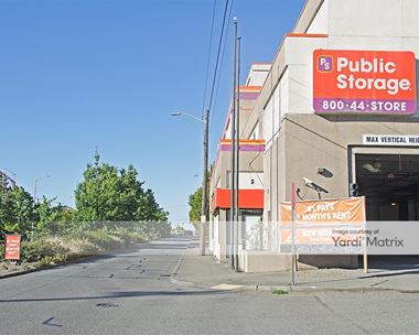 Storage Units for Rent available at 3000 15th Avenue West, Seattle, WA 98119