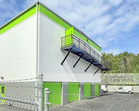 Source URL: https://cdnsc.rentcafe.com/dmslivecafe/3/1060245/1060245-1-2.jpg?width=-1&height=385&quality=80