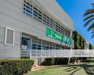 Storage Units for Rent available at 1707 Cloverfield Blvd, Santa Monica, CA 90404