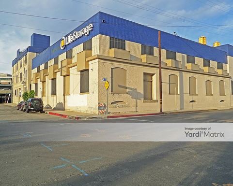 Los Angeles, CA, Self-Storage Near 1712 Glendale Blvd