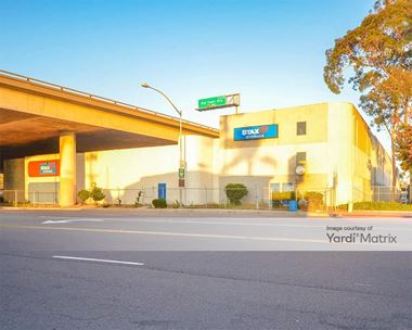 Storage Units for Rent available at 3865 Rosecrans Street, San Diego, CA 92110