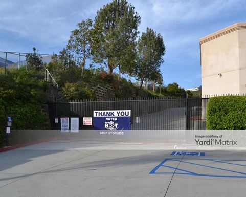 Source URL: https://cdnsc.rentcafe.com/dmslivecafe/3/1060370/1060370-1-4.jpg?width=-1&height=385&quality=80