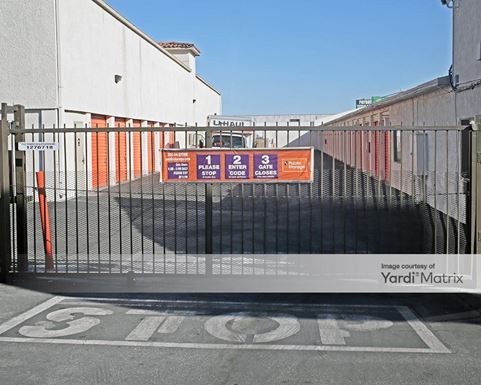 Source URL: https://cdnsc.rentcafe.com/dmslivecafe/3/1060407/1060407-1-2.jpg?width=-1&height=385&quality=80