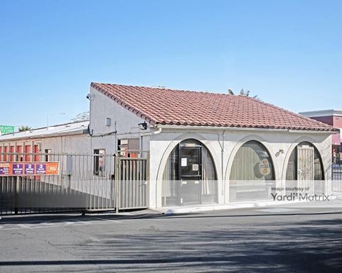 Source URL: https://cdnsc.rentcafe.com/dmslivecafe/3/1060407/1060407-1-4.jpg?width=-1&height=385&quality=80