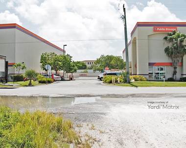 Storage Units for Rent available at 13051 SW 85th Avenue Road, Miami, FL 33156