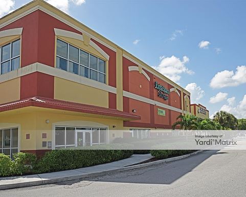 Source URL: https://cdnsc.rentcafe.com/dmslivecafe/3/1060444/1060444-1-5.jpg?width=-1&height=385&quality=80