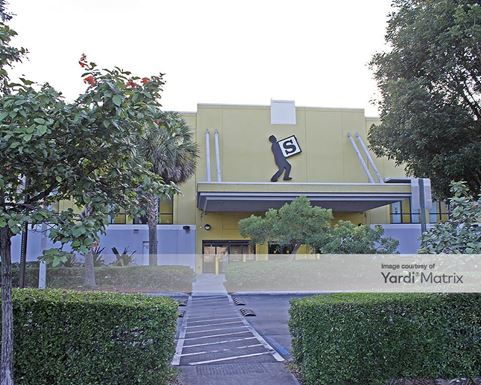 Source URL: https://cdnsc.rentcafe.com/dmslivecafe/3/1060456/1060456-1-4.jpg?width=-1&height=385&quality=80