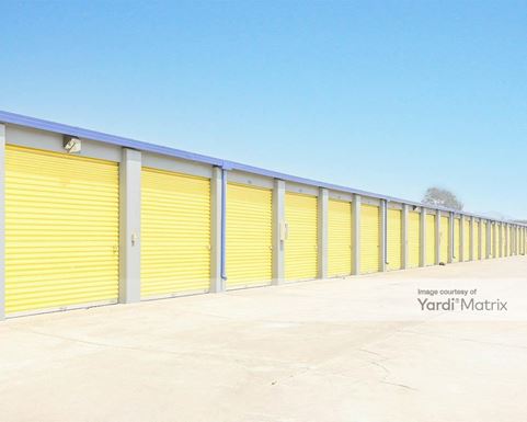 Source URL: https://cdnsc.rentcafe.com/dmslivecafe/3/1060464/1060464-1-4.jpg?width=-1&height=385&quality=80