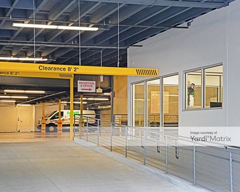 Source URL: https://cdnsc.rentcafe.com/dmslivecafe/3/1060486/1060486-1-4.jpg?width=-1&height=385&quality=80