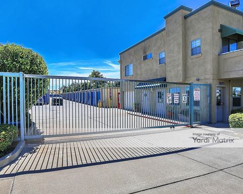 Source URL: https://cdnsc.rentcafe.com/dmslivecafe/3/1060488/1060488-1-4.jpg?width=-1&height=385&quality=80