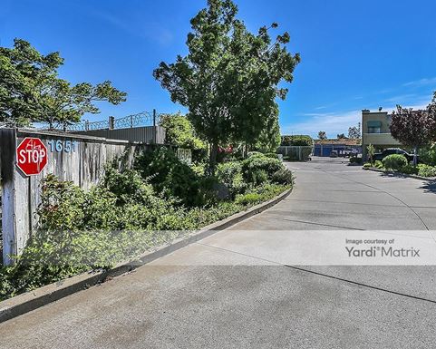 Source URL: https://cdnsc.rentcafe.com/dmslivecafe/3/1060488/1060488-1-5.jpg?width=-1&height=385&quality=80