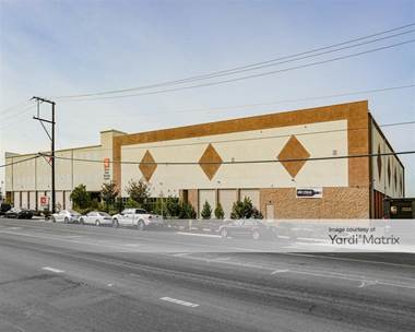 Storage Units for Rent available at 6649 Central Avenue, Newark, CA 94560
