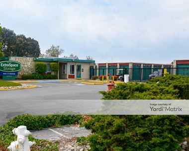 Storage Units for Rent available at 1775 Laurelwood Road, Santa Clara, CA 95054