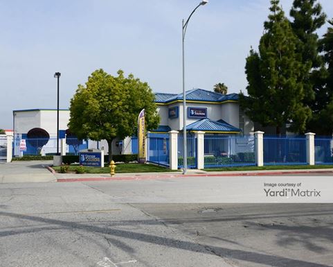 Source URL: https://cdnsc.rentcafe.com/dmslivecafe/3/1060533/1060533-1-2.jpg?width=-1&height=385&quality=80