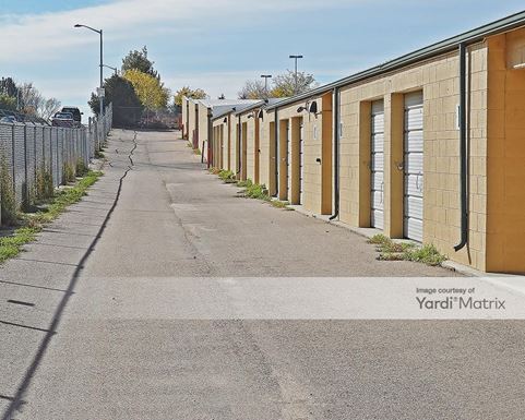 Source URL: https://cdnsc.rentcafe.com/dmslivecafe/3/1060559/1060559-1-4.jpg?width=-1&height=385&quality=80